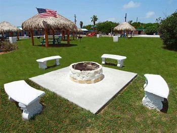 Shark Reef & Motel Port Aransas